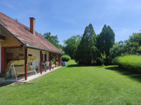 BB House, Balatonboglár